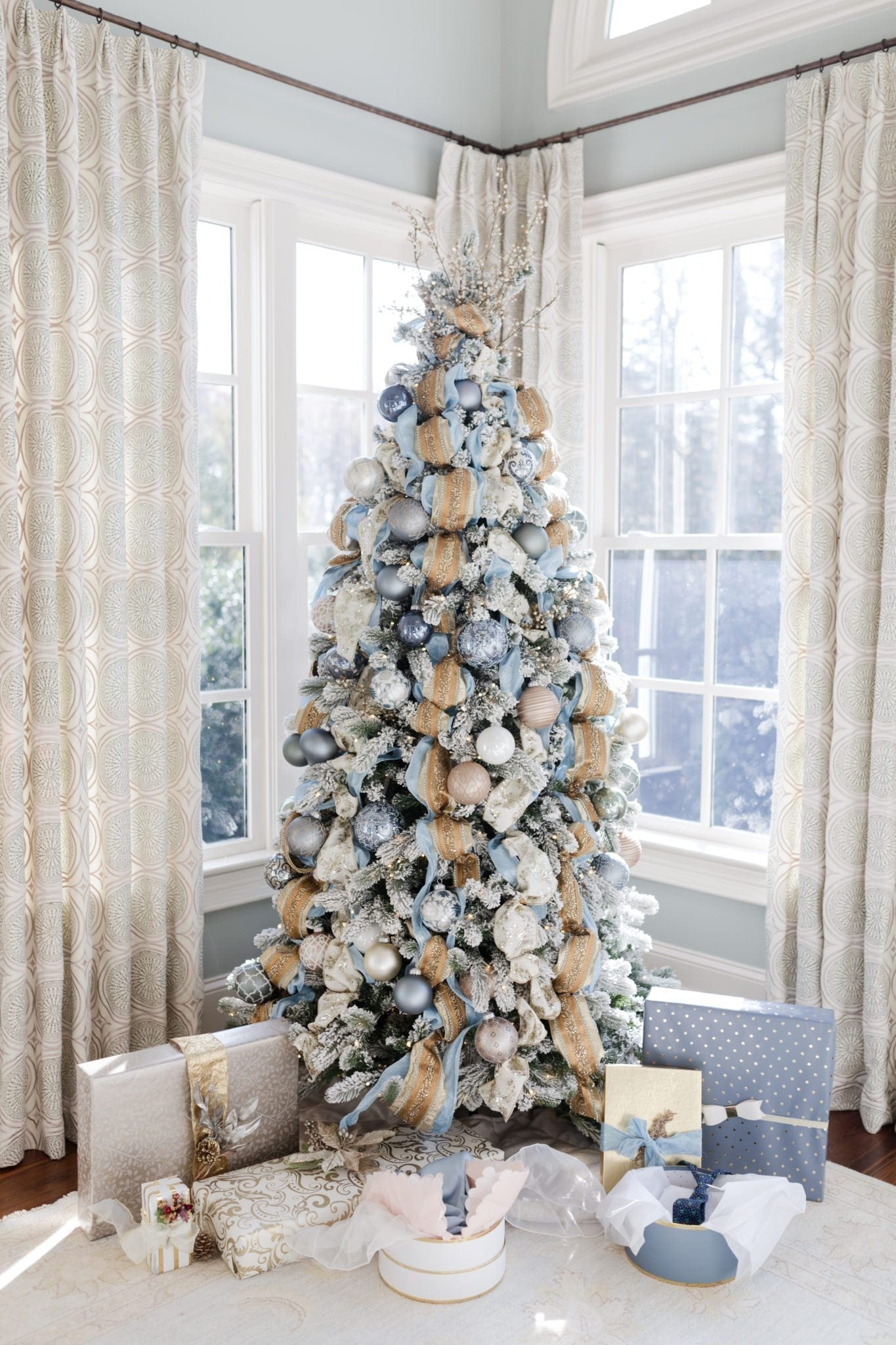 Gold and Blue Christmas Decorations - My Cinderella Tree ...