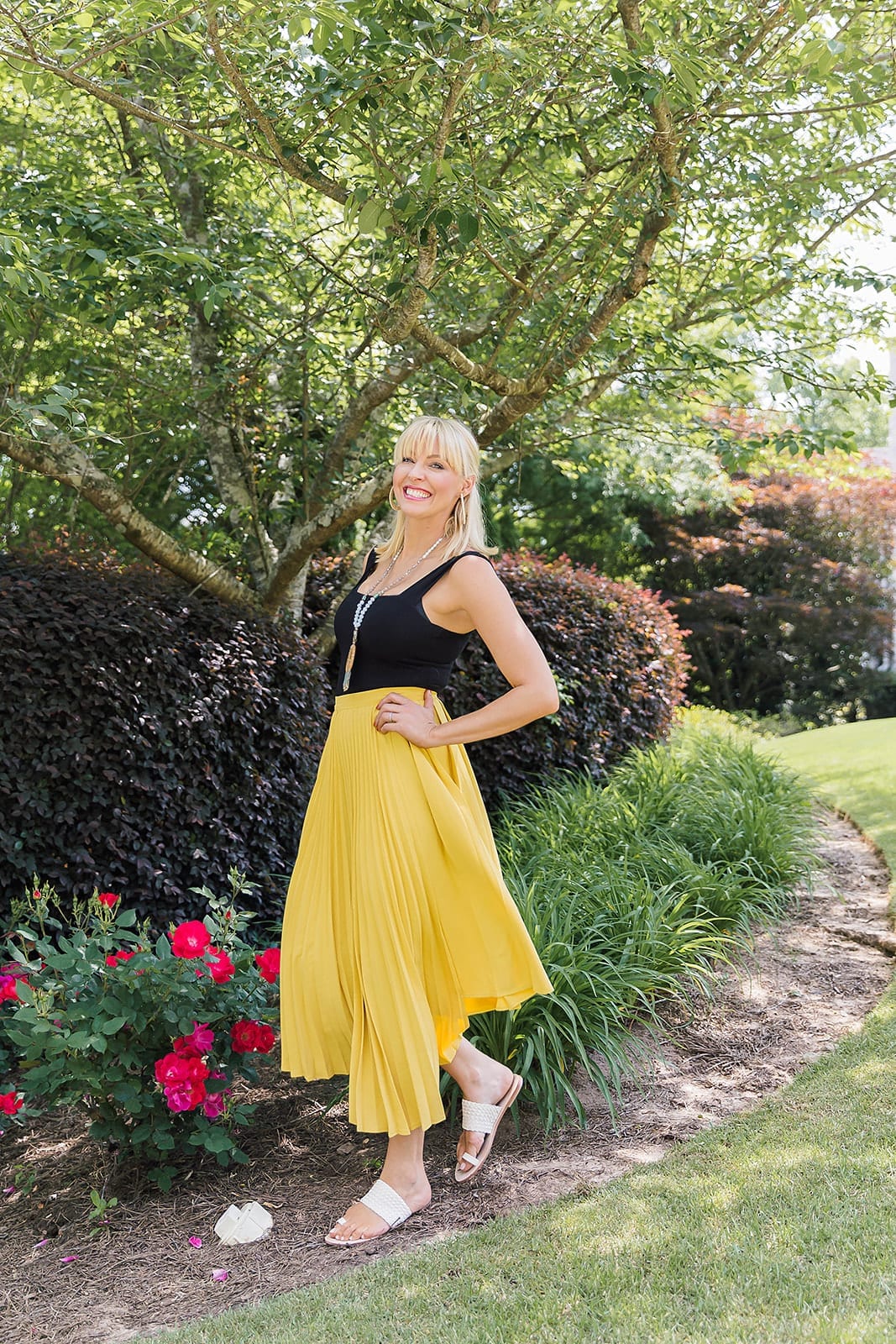 How to Wear a Yellow Pleated Skirt - summer skirt outfit! | BlueGrayGal
