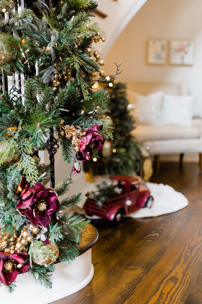 Double the Christmas Garland on a Staircase Banister! | BlueGrayGal