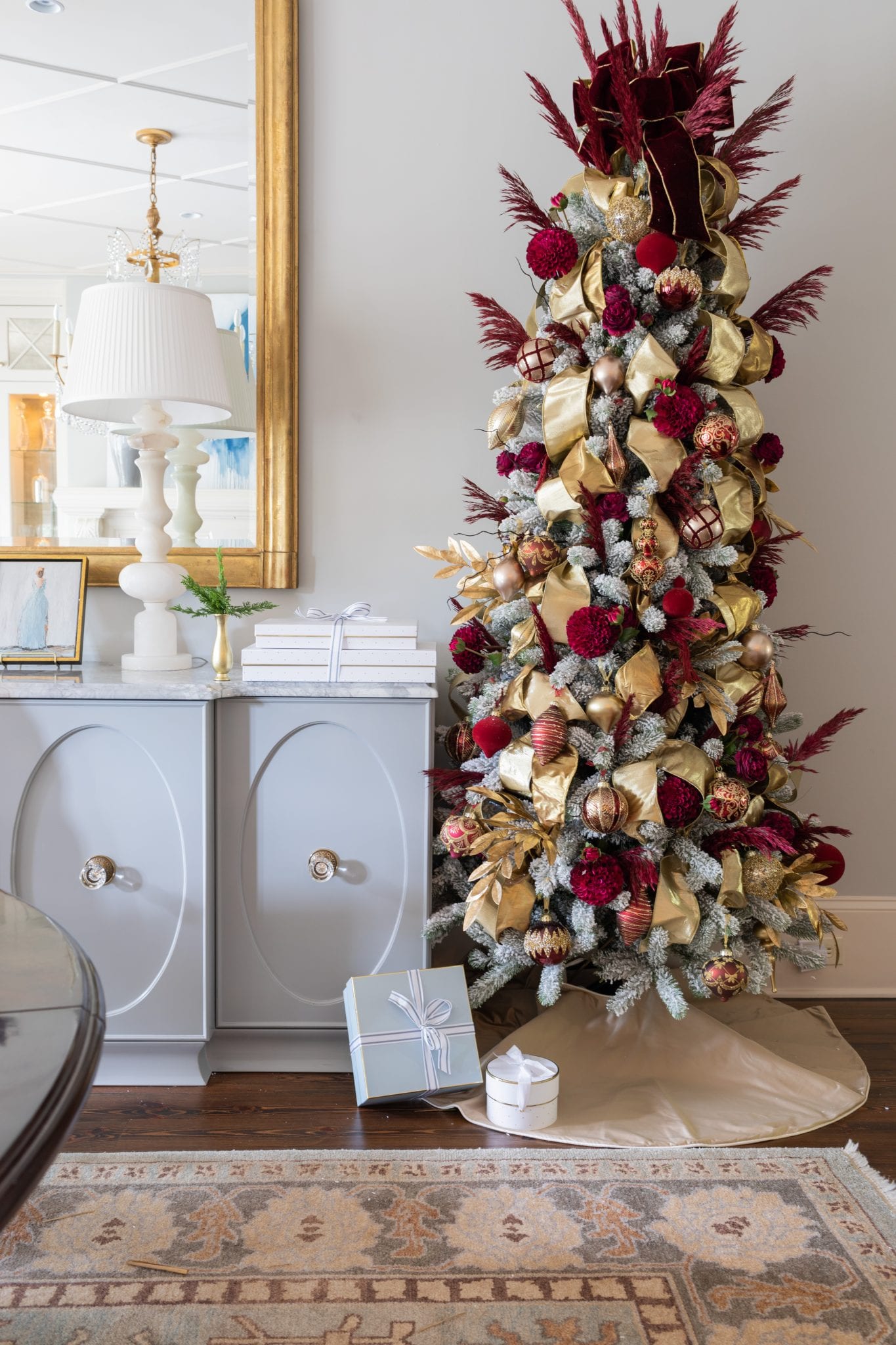 POW! Our Fancy Christmas Tree Decorated with ribbon | BlueGrayGal