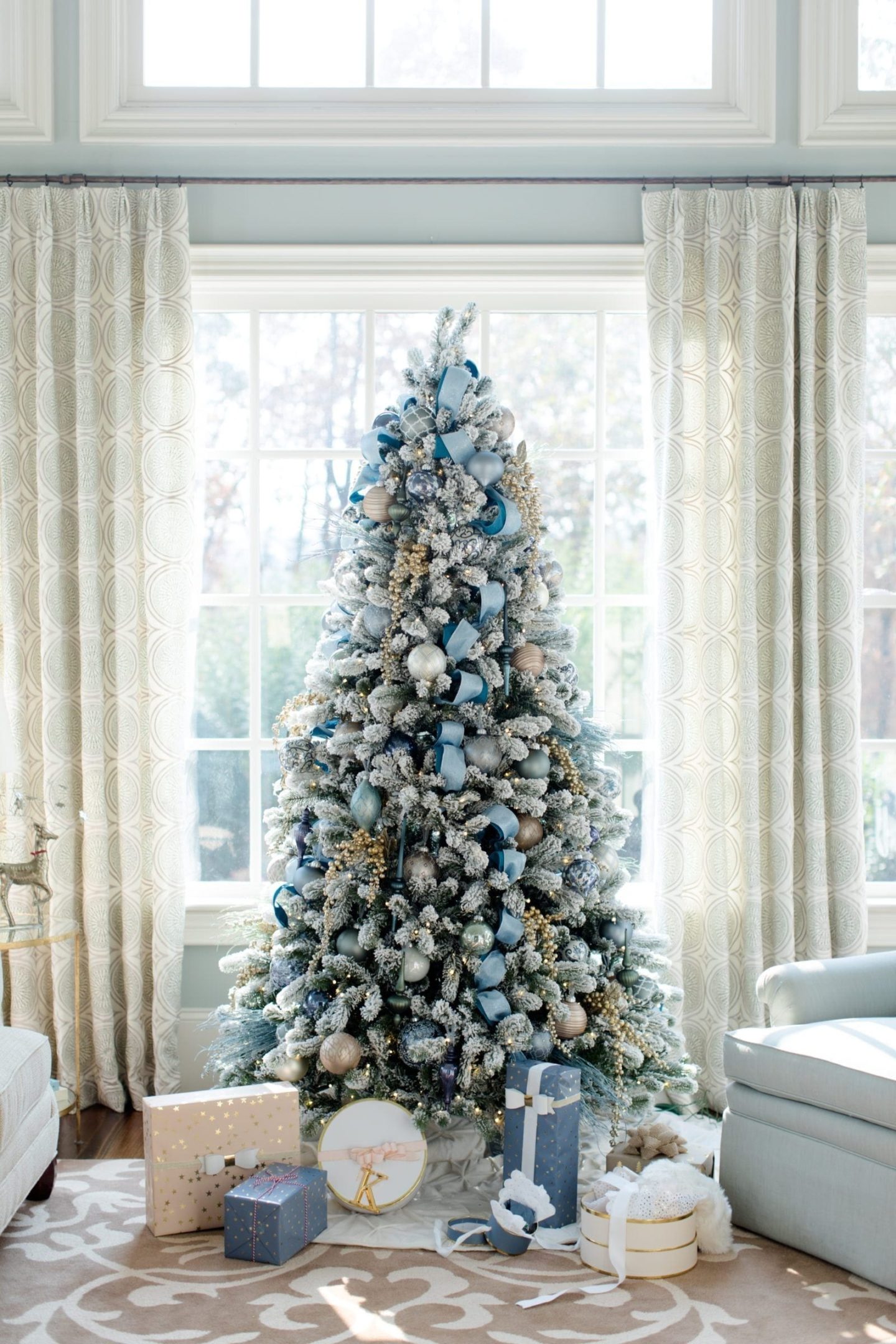 Easy way to Create my Viral Blue Christmas Tree!